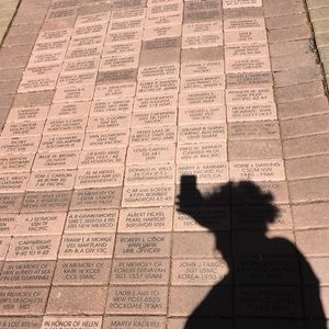 Meet your Posher, Elaine